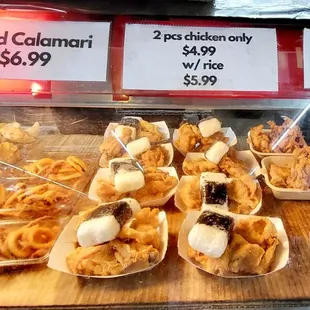 More Frrrrrried Food selection.