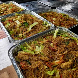 chicken pancit $40