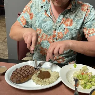 Pablo's Steaks & More