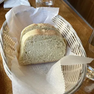 Pacci&apos;s Bread