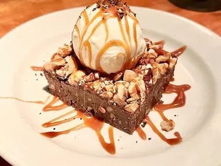 Woodmont Grill