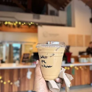 Iced Maple Latte