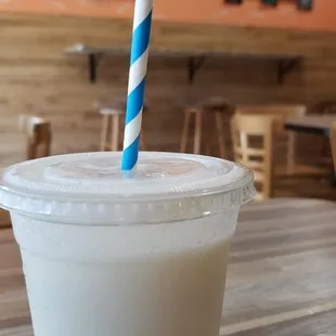 Frozen (congelada) guanabana flavor drink.