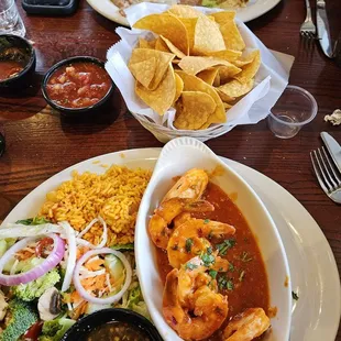 a plate of mexican food