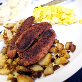 Hot Louisiana sausage with eggs