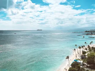 Waikiki Shore By Outrigger