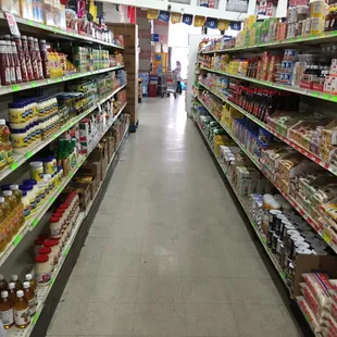 the aisle of a grocery store