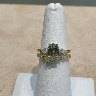 Custom wedding band crown
