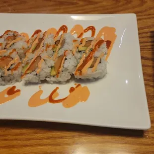 Spicy salmon roll