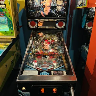 T-2 Pinball Machine