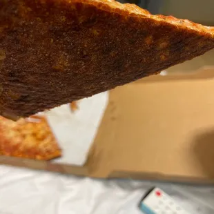 Wow this tastes like nyc pizza, the crust is amazing yum yum