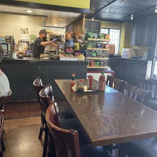 sushi and sashimi, interior