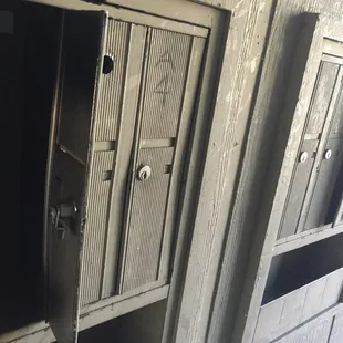 Broken mail boxes left open for anyone to come and steal mail