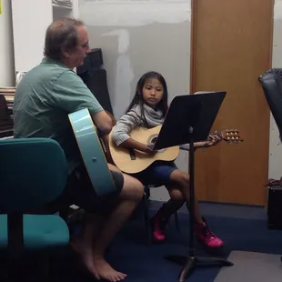 Mr. David provides much encouragement &amp; positive reinforcement. I like his teaching style and the ability to hear and see play!