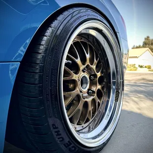 Pacific Tire No 15