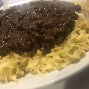 Sirloin tips. Yummy, huge portion and good price!