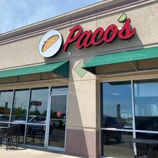 A little 2-person table offered outside