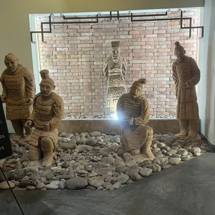 oysters and mussels, interior