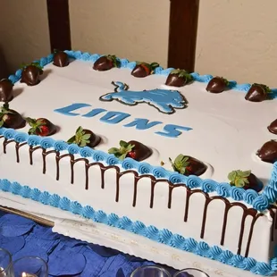 Tres leches Detroit Lions Cake