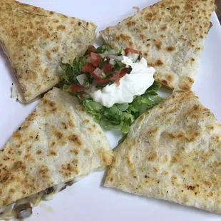 Super Quesadilla with Asada