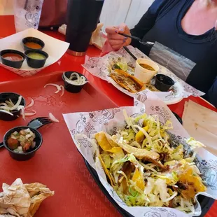 Rock Tacos and Nachos Trampo