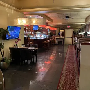Right dining area and bar