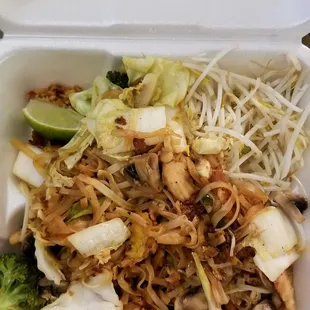 This is Pad Thai with chicken &amp; vegetables. Helloooooo vegetables, where are you? A lime wedge does NOT count as a vegetable.