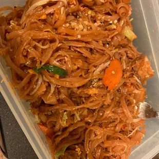 Pad Thai (i put in Tupperware when I got home)