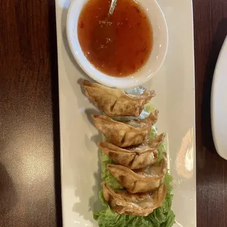 6 - Chicken Potstickers (6 pcs)