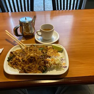 N1. Pad Thai and Jasmine tea.