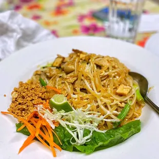 noodles, noodle soup, ramen, ramen and noodles, noodle dish, food