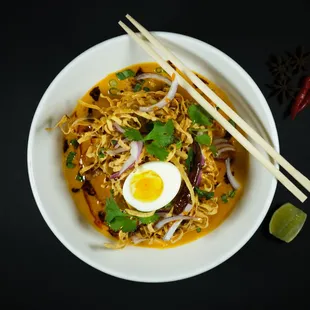 Curry Noodle Soup (Khao Soi)