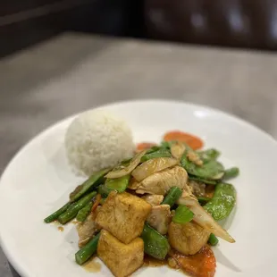 Lemongrass tofu and chicken - lunch special