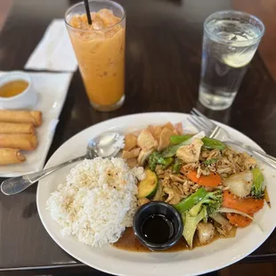 Ginger Chicken-Hot. Cheese rolls and a Thai Ice Tea.