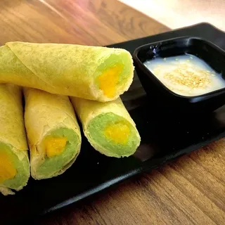 Mango Sticky Rice Roll