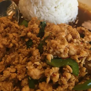 Crispy Basil Chicken