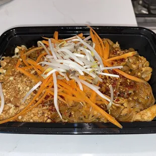 Pad Thai with chicken