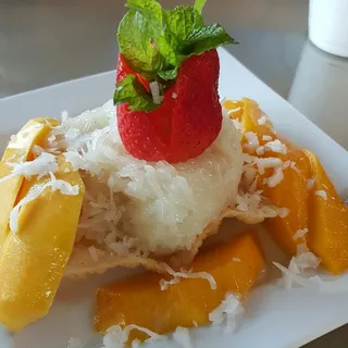 Mango Sticky Rice Dessert