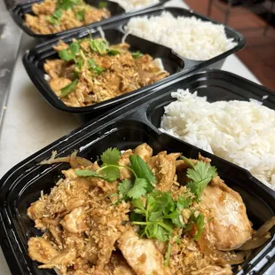 food, chicken wings and fried chicken