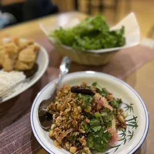 Naem khao