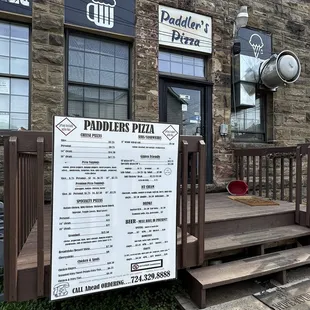 Paddlers Pizza