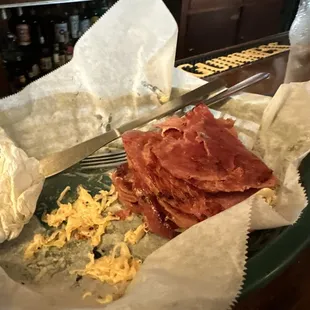 I have never eaten SPAM because this is what I imagined it would look and taste like. It was supposed to be a rubin.