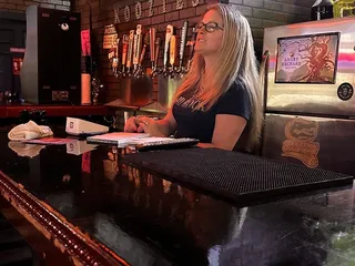 Koozie's Sports Pub