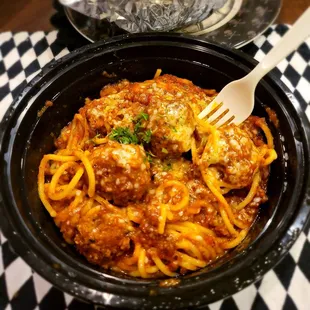 Spaghetti and meatballs