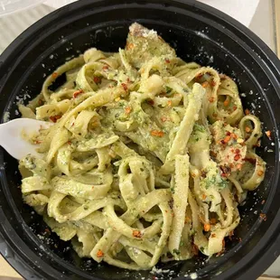Penne pesto chicken pasta