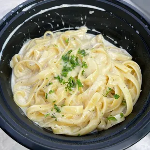 Fettuccine Alfredo