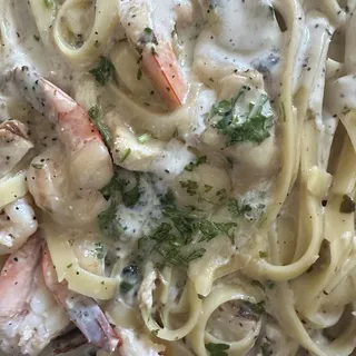 Shrimp Alfredo