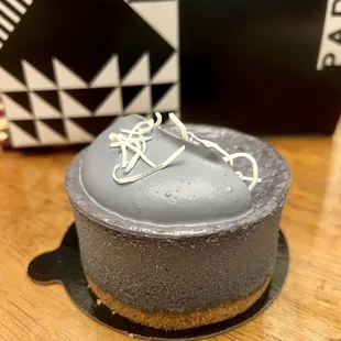 Ube cheesecake, not strong ube taste but not bad