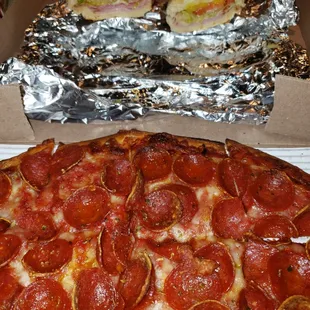 You get 2 Italian sub with medium pepperoni for 17.95$