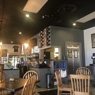 Inside Padre Pizzeria